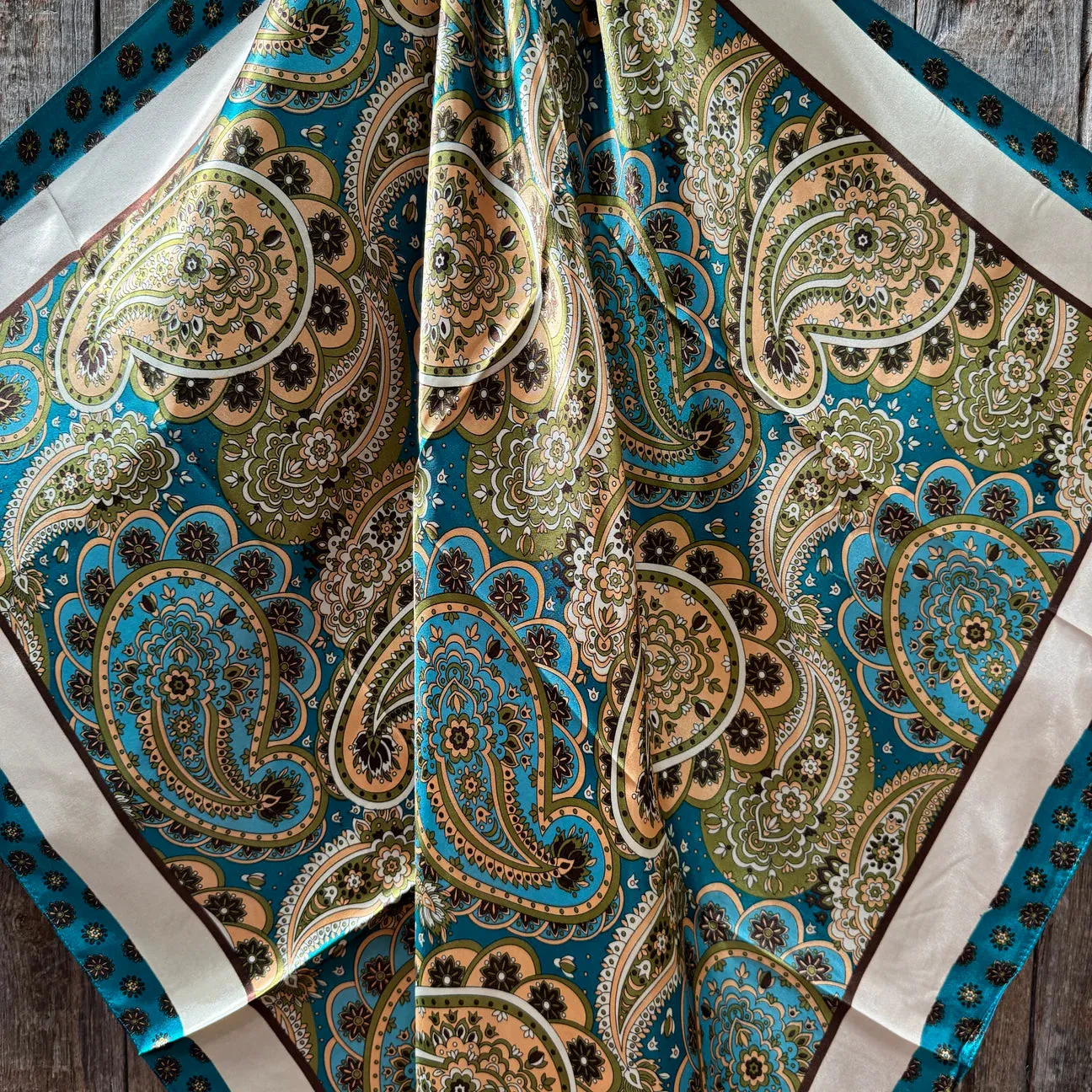 35X35 Teal and Cream Giant Paisley Wild Rag