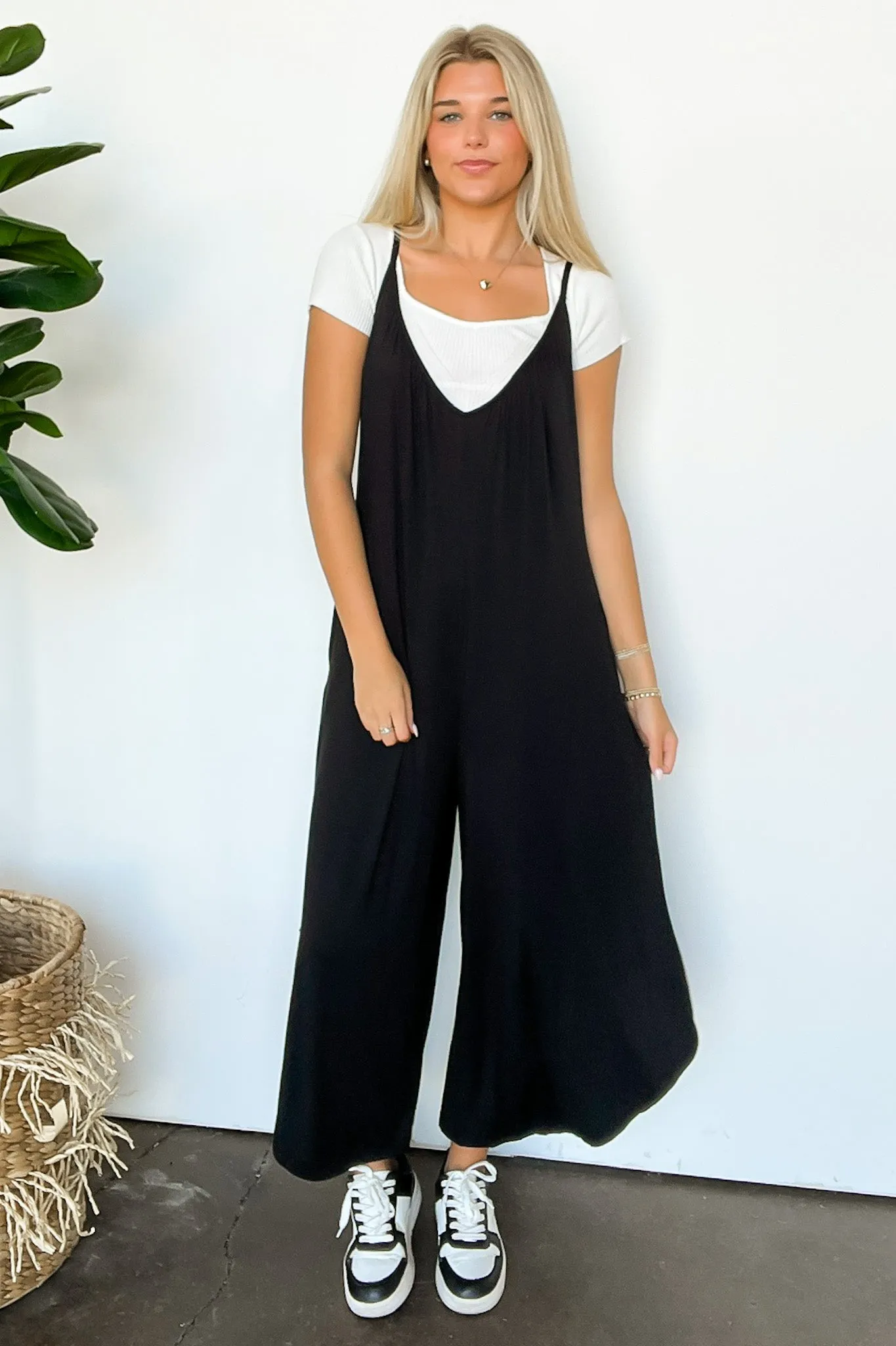 Ellianna Flowy Sleeveless Jumpsuit