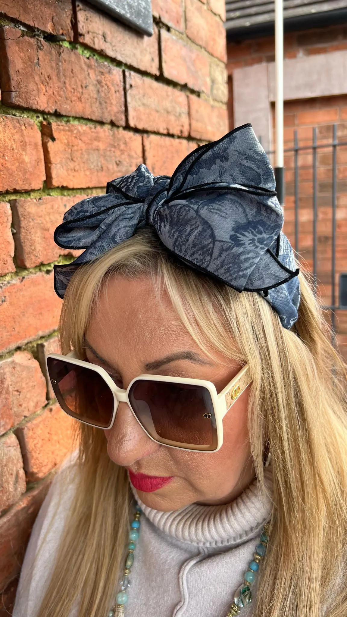 Oversized Bow Headband