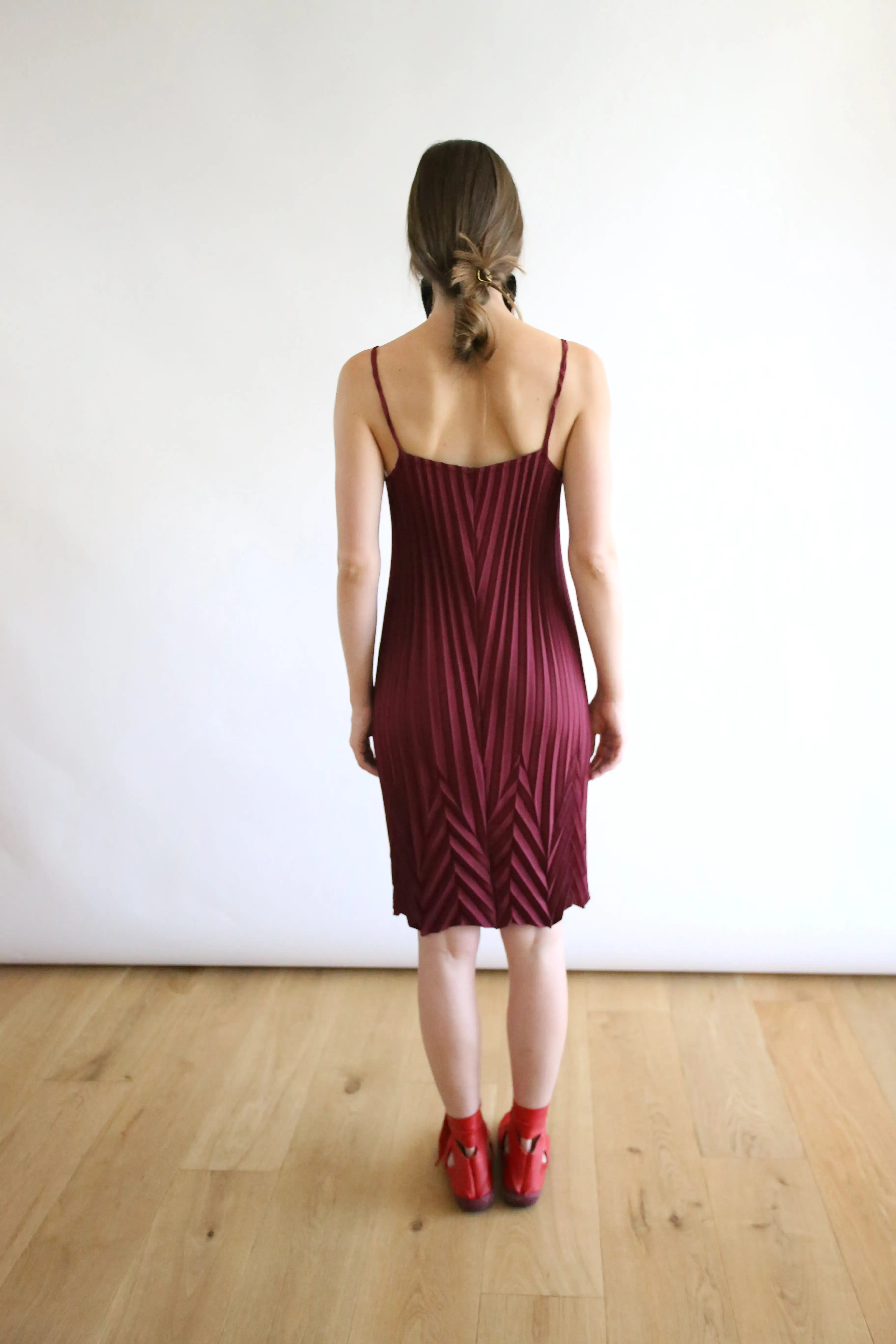 Sunburst Chevron Dress | Burgundy