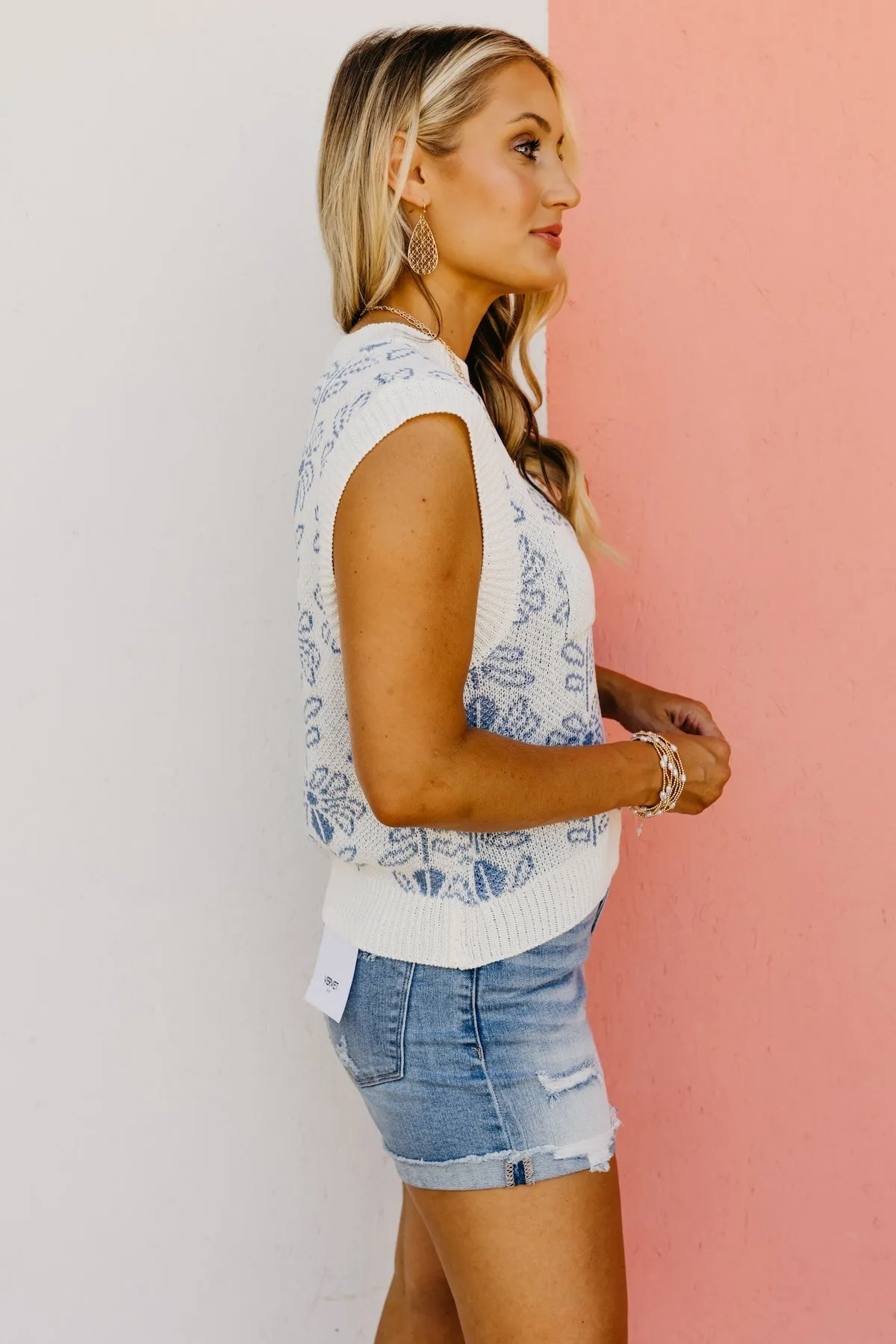 The Aisha Floral Sleeveless Sweater Top