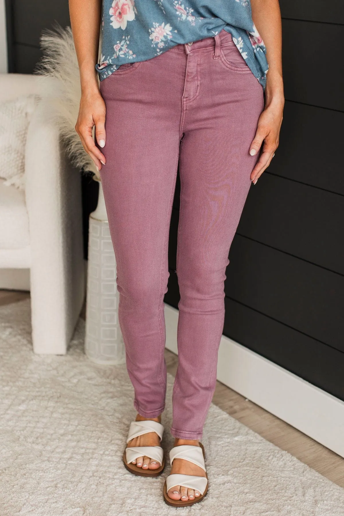 Vervet Skinny Jeans- Nadiya Wash