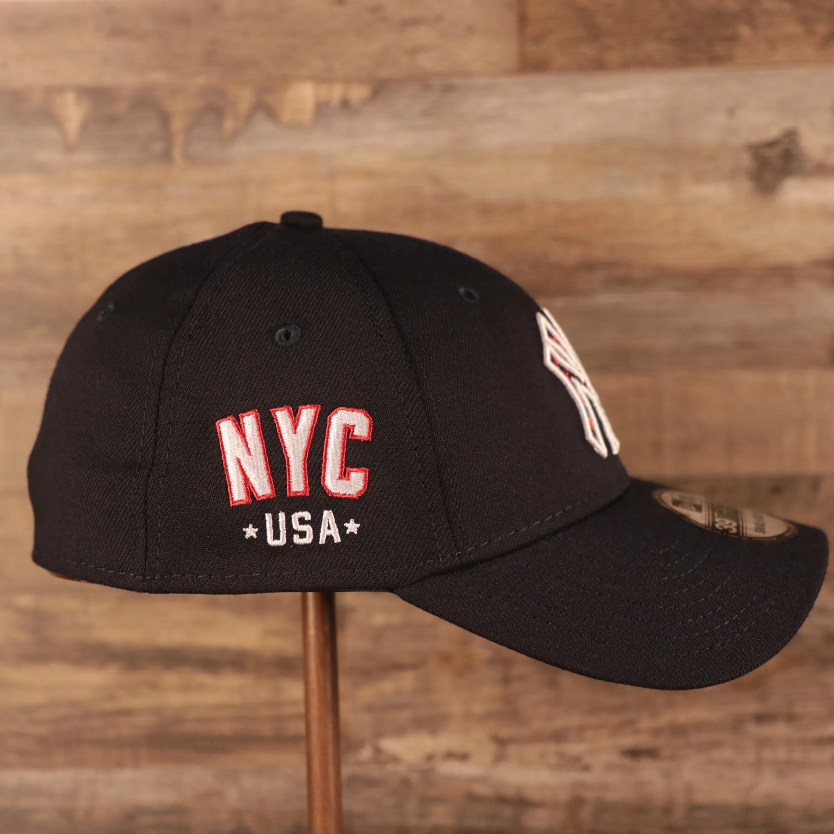 Yankees MLB 2021 Fourth of July 3930 Flexfit Hat | Yankees 39Thirty On Field Navy Flexfit Cap